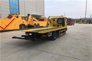 花山区非事故拖车